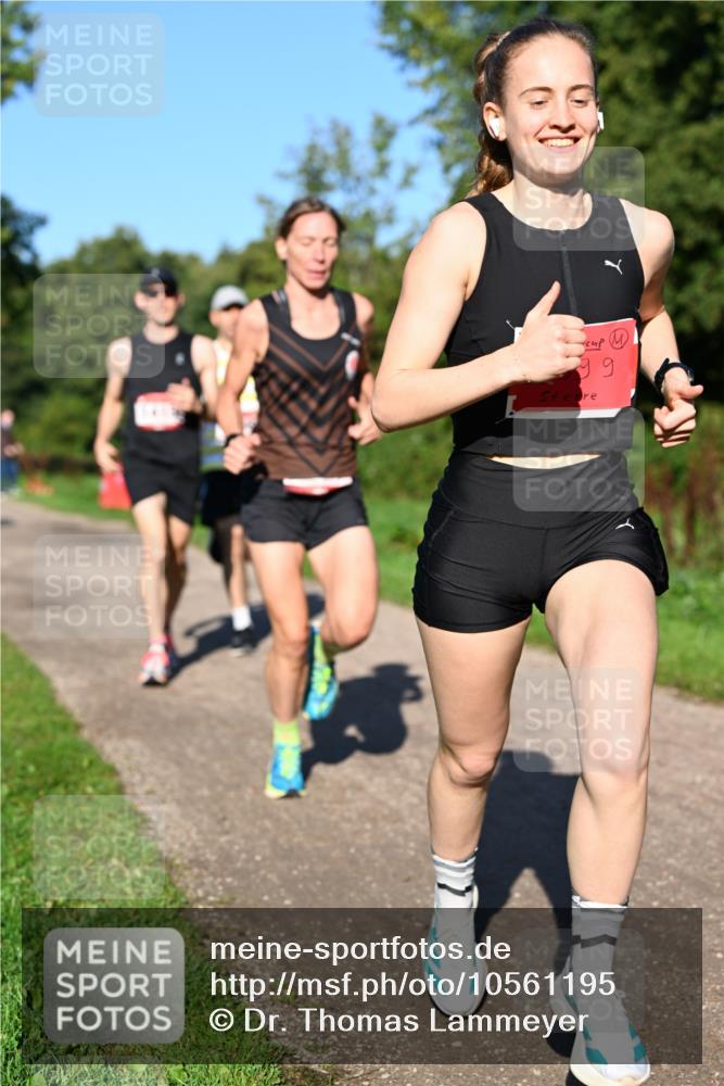 27.09.2026 - 35. Volkslauf durch das schöne Alstertal Dr. Thomas Lammeyer http://msf.ph/oto/10561195 27.09.2026 10:04:01 Laufen 99 meine-sportfotos.de