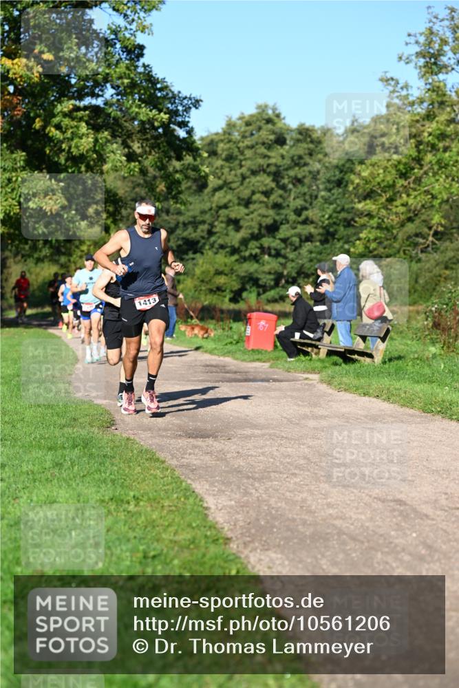27.09.2026 - 34. Volkslauf durch das schöne Alstertal Dr. Thomas Lammeyer http://msf.ph/oto/10561206 27.09.2026 10:04:03 Laufen 1413 meine-sportfotos.de