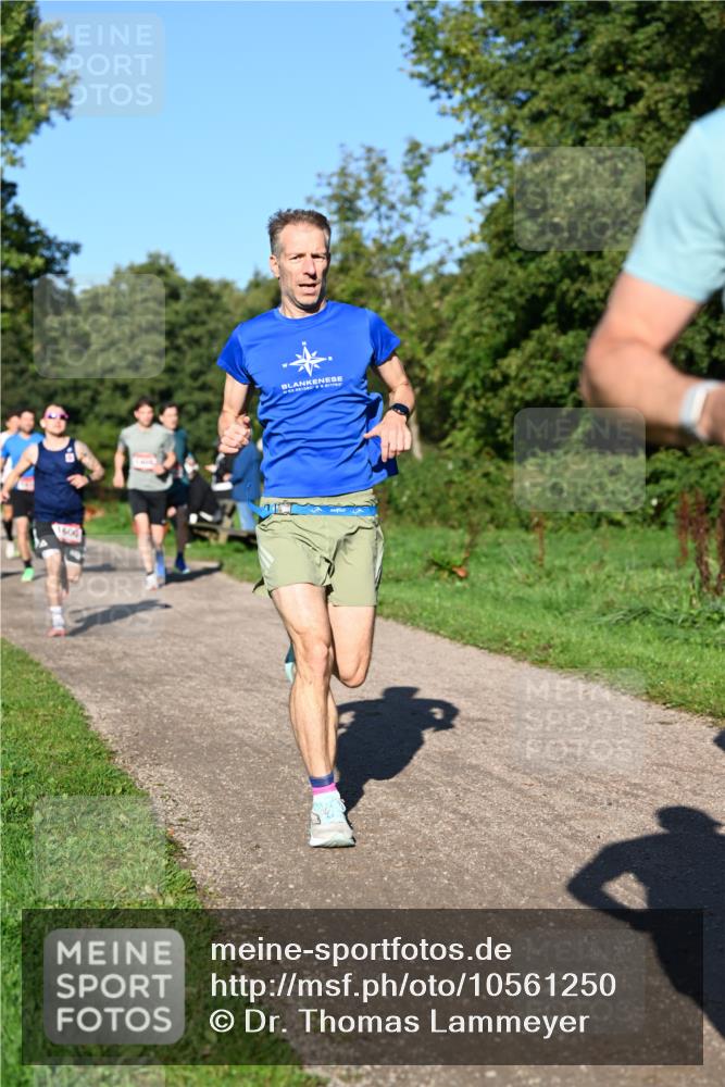 27.09.2026 - 34. Volkslauf durch das schöne Alstertal Dr. Thomas Lammeyer http://msf.ph/oto/10561250 27.09.2026 10:04:11 Laufen 1600 meine-sportfotos.de