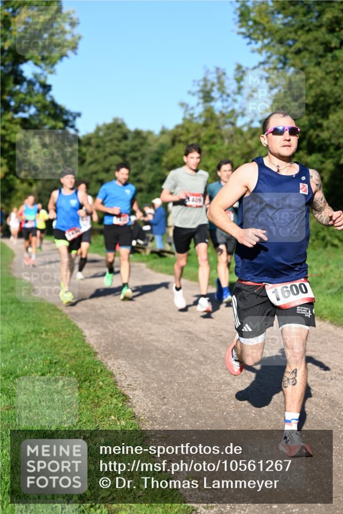 27.09.2026 - 34. Volkslauf durch das schöne Alstertal Dr. Thomas Lammeyer http://msf.ph/oto/10561267 27.09.2026 10:04:13 Laufen 409, 1600 meine-sportfotos.de