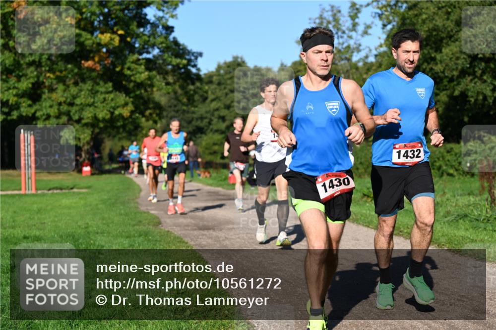 27.09.2026 - 35. Volkslauf durch das schöne Alstertal Dr. Thomas Lammeyer http://msf.ph/oto/10561272 27.09.2026 10:04:15 Laufen 1430, 1432 meine-sportfotos.de