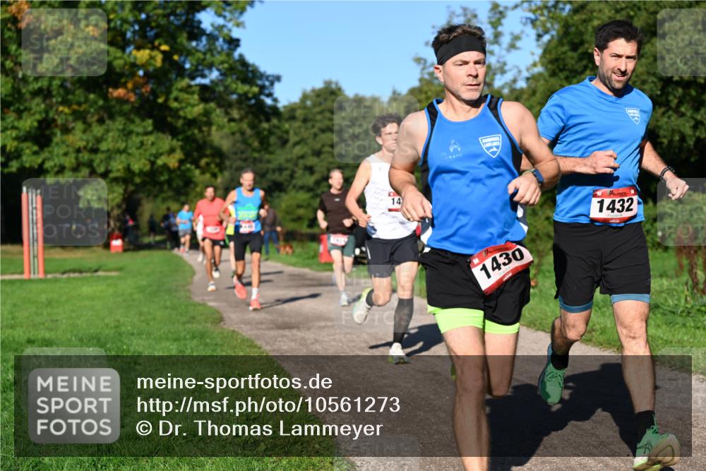 27.09.2026 - 34. Volkslauf durch das schöne Alstertal Dr. Thomas Lammeyer http://msf.ph/oto/10561273 27.09.2026 10:04:15 Laufen 14, 1430, 1432 meine-sportfotos.de