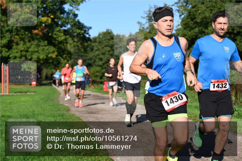 27.09.2026 - 34. Volkslauf durch das schöne Alstertal Dr. Thomas Lammeyer http://msf.ph/oto/10561274 27.09.2026 10:04:15 Laufen 1430, 1432 meine-sportfotos.de