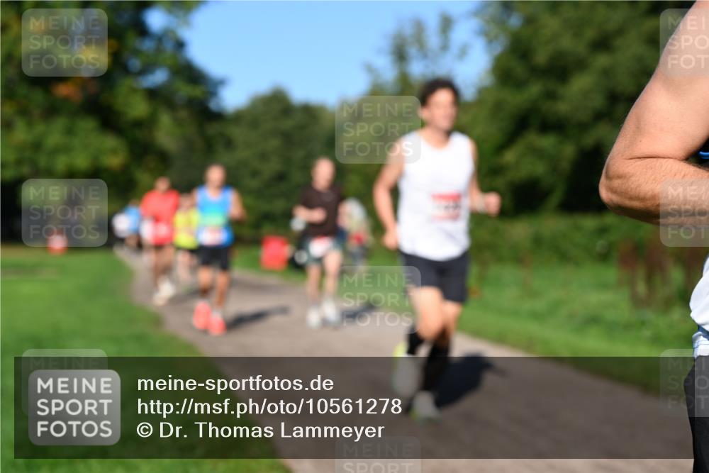 27.09.2026 - 35. Volkslauf durch das schöne Alstertal Dr. Thomas Lammeyer http://msf.ph/oto/10561278 27.09.2026 10:04:16 Laufen  meine-sportfotos.de