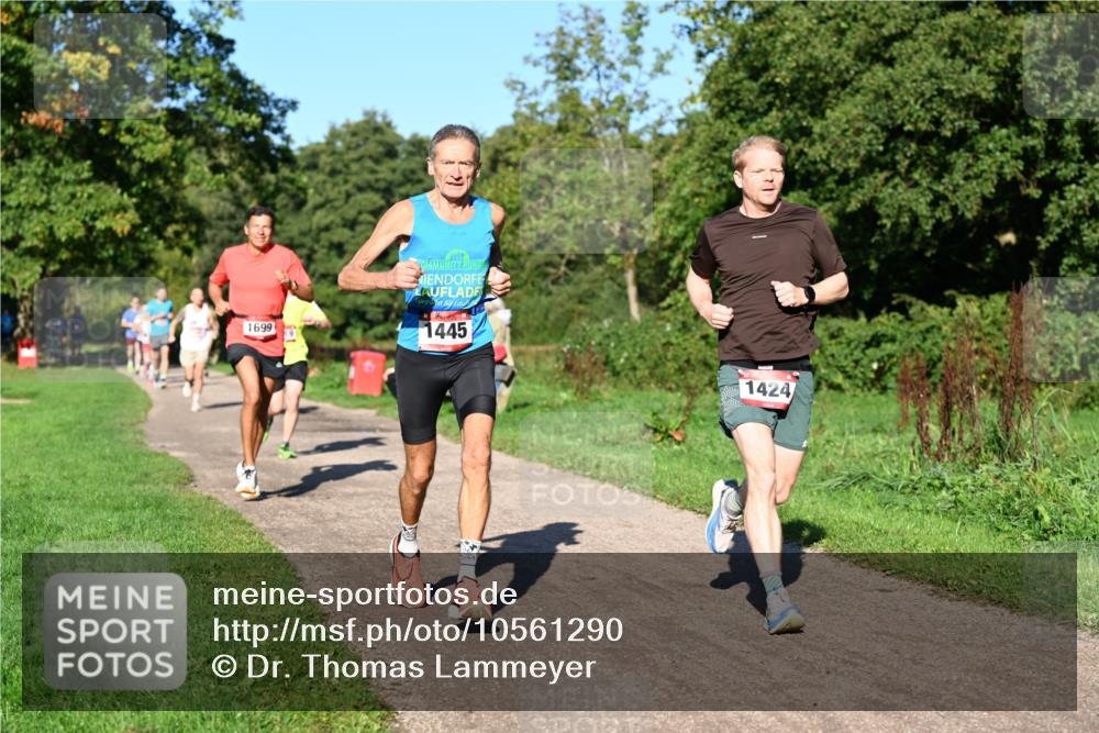 27.09.2026 - 35. Volkslauf durch das schöne Alstertal Dr. Thomas Lammeyer http://msf.ph/oto/10561290 27.09.2026 10:04:18 Laufen 1699, 1445, 1424 meine-sportfotos.de