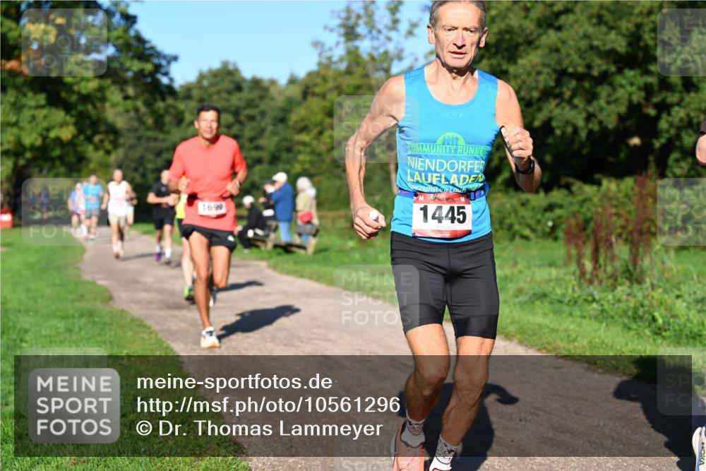 27.09.2026 - 35. Volkslauf durch das schöne Alstertal Dr. Thomas Lammeyer http://msf.ph/oto/10561296 27.09.2026 10:04:19 Laufen 1699, 1445 meine-sportfotos.de