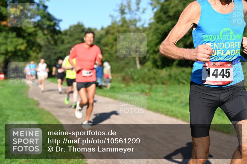 27.09.2026 - 35. Volkslauf durch das schöne Alstertal Dr. Thomas Lammeyer http://msf.ph/oto/10561299 27.09.2026 10:04:19 Laufen 1445 meine-sportfotos.de
