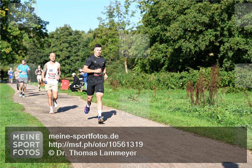 27.09.2026 - 35. Volkslauf durch das schöne Alstertal Dr. Thomas Lammeyer http://msf.ph/oto/10561319 27.09.2026 10:04:22 Laufen 1440 meine-sportfotos.de