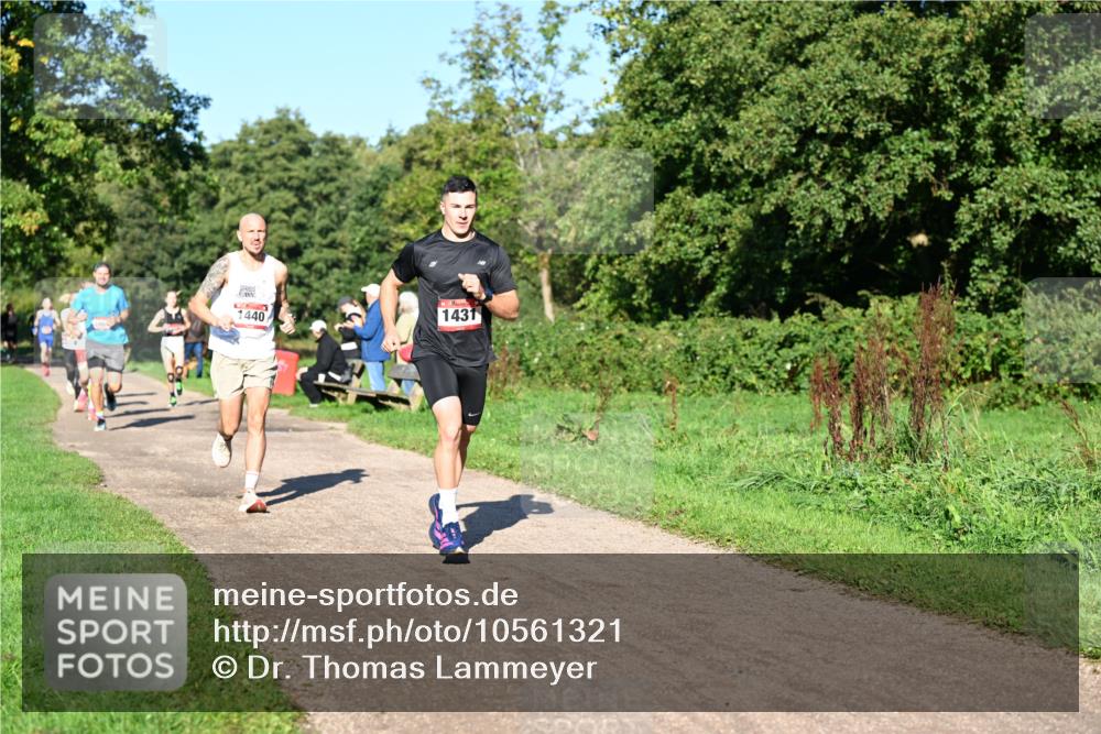27.09.2026 - 35. Volkslauf durch das schöne Alstertal Dr. Thomas Lammeyer http://msf.ph/oto/10561321 27.09.2026 10:04:22 Laufen 1440, 1431 meine-sportfotos.de