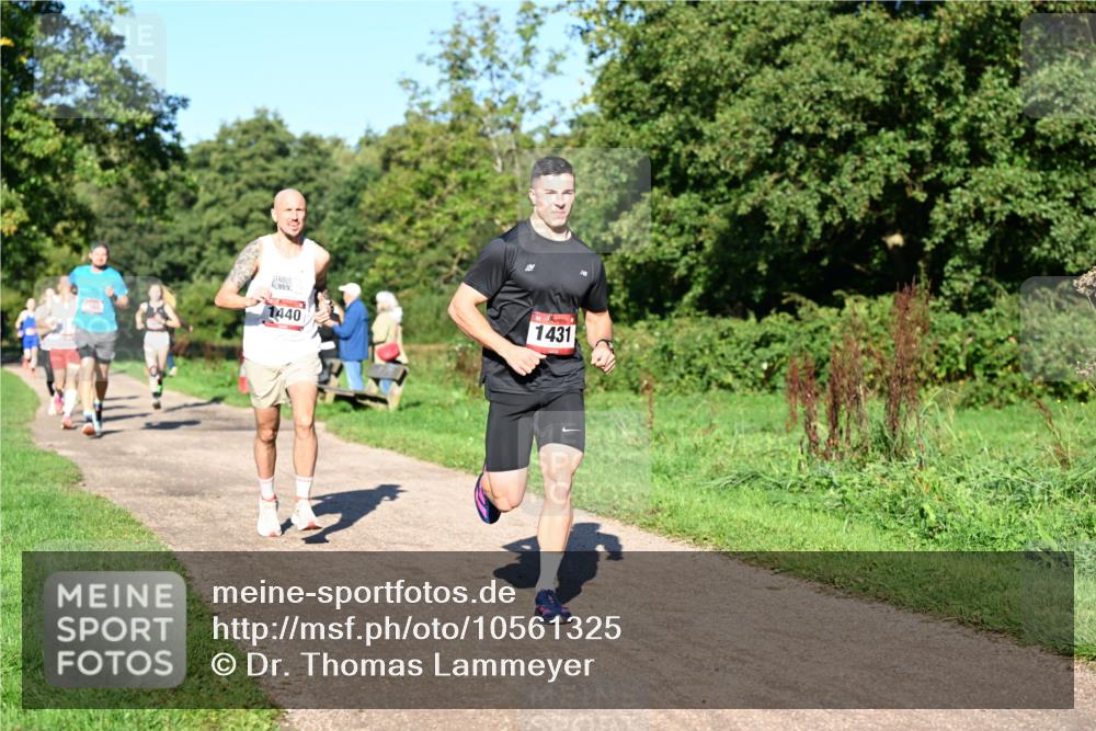 27.09.2026 - 35. Volkslauf durch das schöne Alstertal Dr. Thomas Lammeyer http://msf.ph/oto/10561325 27.09.2026 10:04:23 Laufen 1440, 1431 meine-sportfotos.de