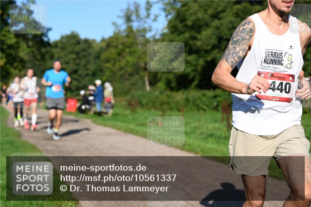 27.09.2026 - 35. Volkslauf durch das schöne Alstertal Dr. Thomas Lammeyer http://msf.ph/oto/10561337 27.09.2026 10:04:25 Laufen 440 meine-sportfotos.de