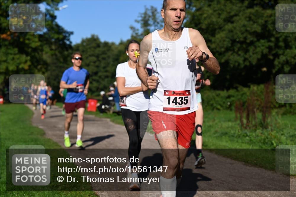 27.09.2026 - 35. Volkslauf durch das schöne Alstertal Dr. Thomas Lammeyer http://msf.ph/oto/10561347 27.09.2026 10:04:29 Laufen 1435 meine-sportfotos.de