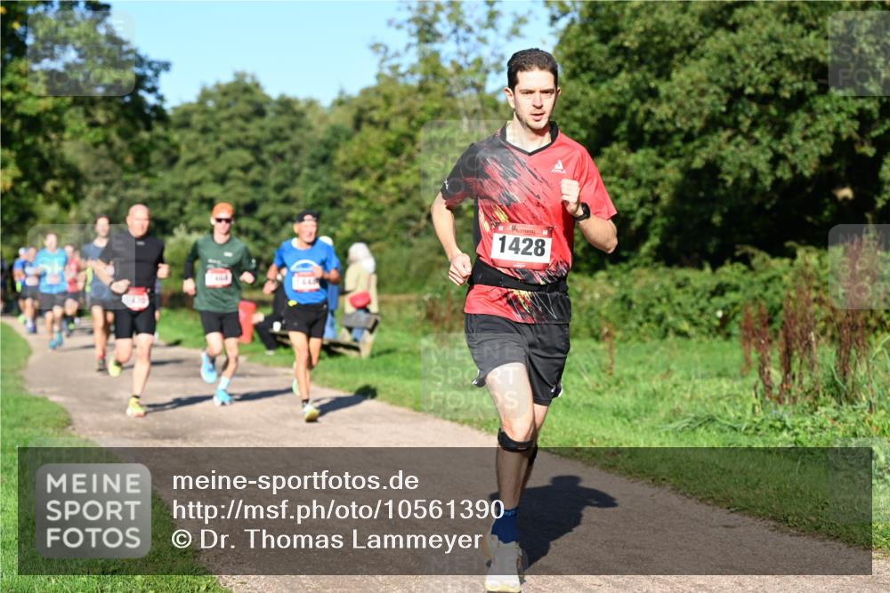 27.09.2026 - 35. Volkslauf durch das schöne Alstertal Dr. Thomas Lammeyer http://msf.ph/oto/10561390 27.09.2026 10:04:36 Laufen 1440, 1428 meine-sportfotos.de
