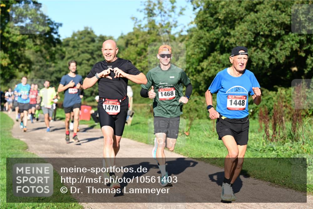 27.09.2026 - 34. Volkslauf durch das schöne Alstertal Dr. Thomas Lammeyer http://msf.ph/oto/10561403 27.09.2026 10:04:38 Laufen 442, 1470, 1468, 1448 meine-sportfotos.de