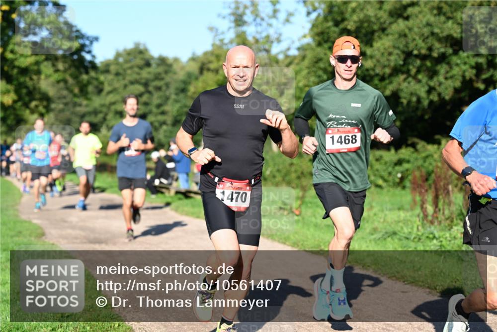 27.09.2026 - 34. Volkslauf durch das schöne Alstertal Dr. Thomas Lammeyer http://msf.ph/oto/10561407 27.09.2026 10:04:38 Laufen 1468, 1470 meine-sportfotos.de