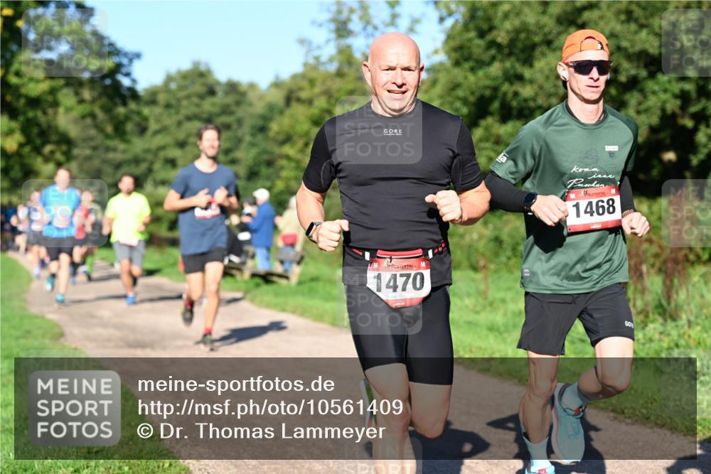 27.09.2026 - 35. Volkslauf durch das schöne Alstertal Dr. Thomas Lammeyer http://msf.ph/oto/10561409 27.09.2026 10:04:39 Laufen 1468, 1470 meine-sportfotos.de