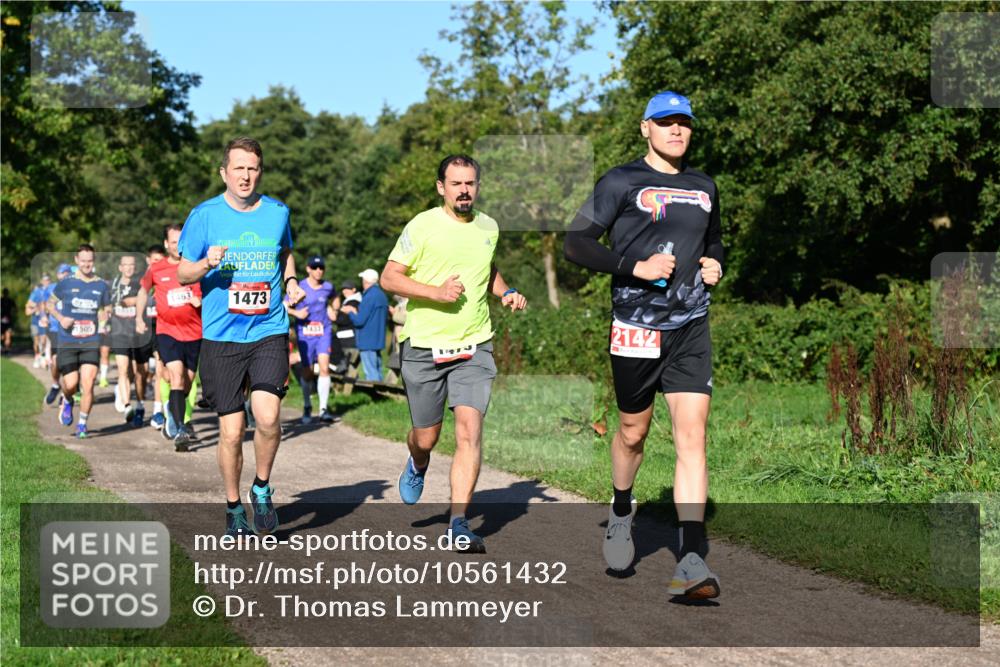 27.09.2026 - 35. Volkslauf durch das schöne Alstertal Dr. Thomas Lammeyer http://msf.ph/oto/10561432 27.09.2026 10:04:42 Laufen 1505, 1463, 1473, 2142 meine-sportfotos.de