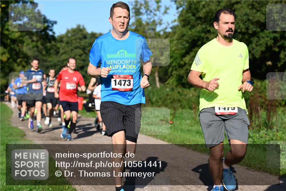 27.09.2026 - 34. Volkslauf durch das schöne Alstertal Dr. Thomas Lammeyer http://msf.ph/oto/10561441 27.09.2026 10:04:43 Laufen 17, 1473, 14479 meine-sportfotos.de