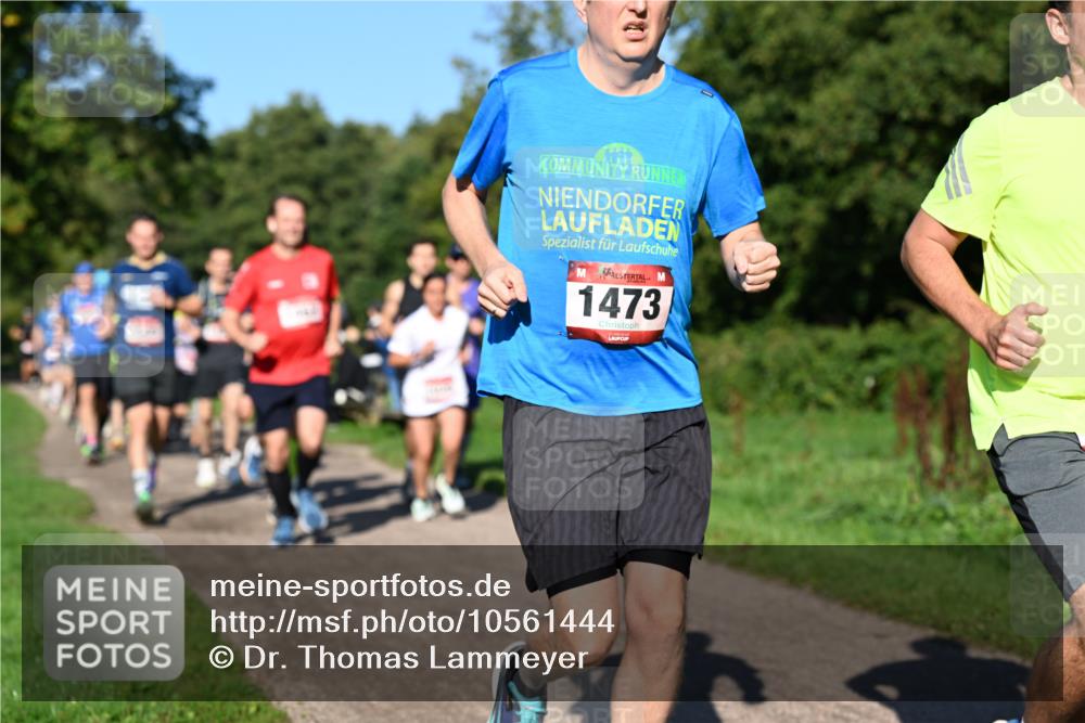 27.09.2026 - 35. Volkslauf durch das schöne Alstertal Dr. Thomas Lammeyer http://msf.ph/oto/10561444 27.09.2026 10:04:44 Laufen 70, 1473 meine-sportfotos.de
