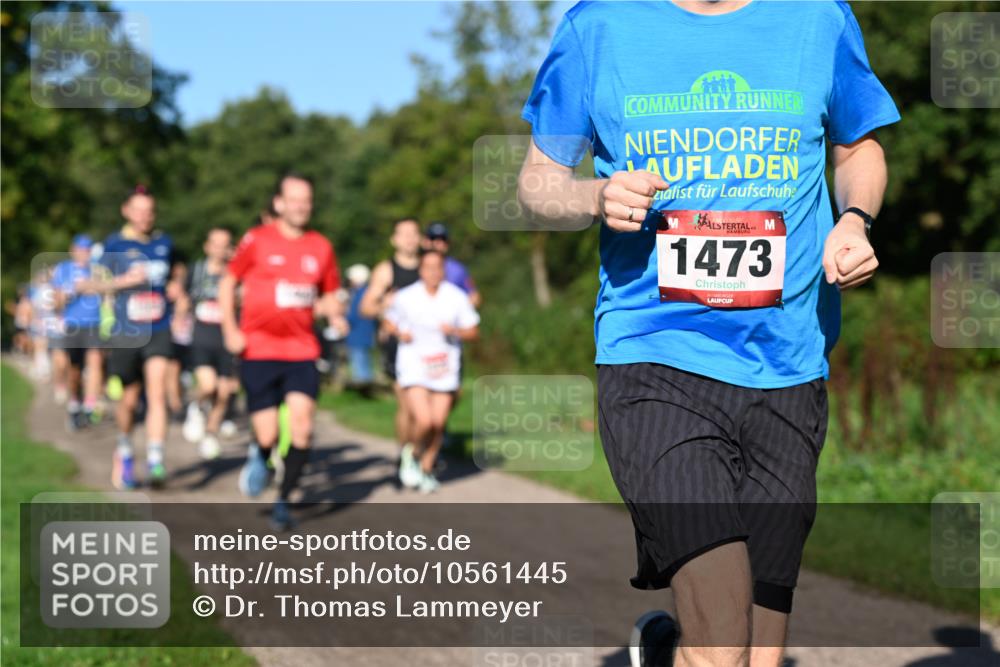 27.09.2026 - 34. Volkslauf durch das schöne Alstertal Dr. Thomas Lammeyer http://msf.ph/oto/10561445 27.09.2026 10:04:44 Laufen 1473 meine-sportfotos.de