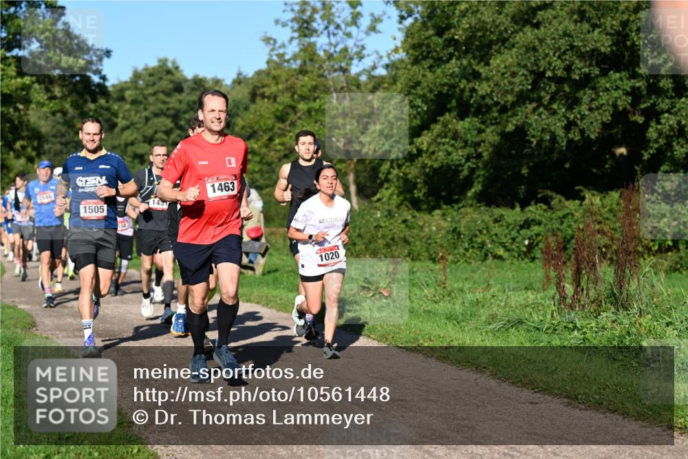 27.09.2026 - 35. Volkslauf durch das schöne Alstertal Dr. Thomas Lammeyer http://msf.ph/oto/10561448 27.09.2026 10:04:44 Laufen 1546, 1505, 1, 34, 145, 1463, 1020 meine-sportfotos.de