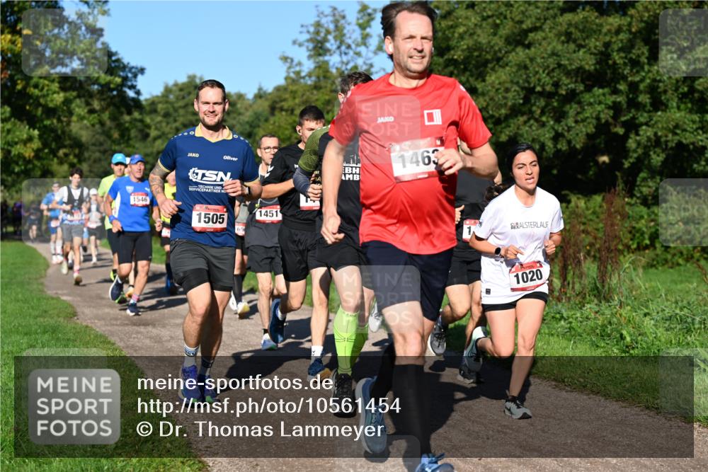 27.09.2026 - 35. Volkslauf durch das schöne Alstertal Dr. Thomas Lammeyer http://msf.ph/oto/10561454 27.09.2026 10:04:46 Laufen 1546, 1505, 1451, 1463, 1020 meine-sportfotos.de