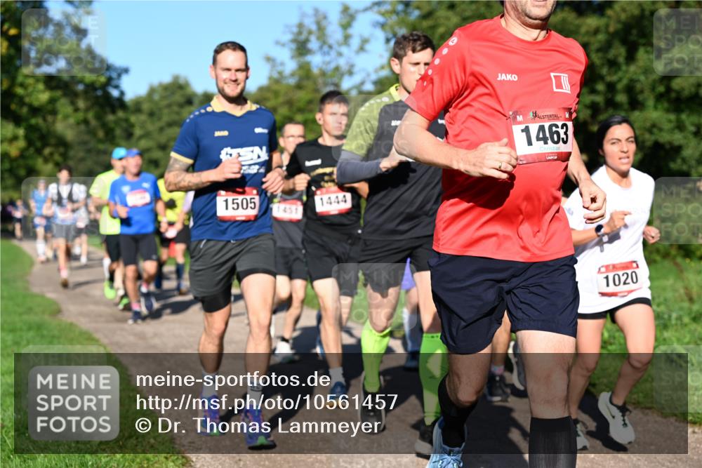 27.09.2026 - 35. Volkslauf durch das schöne Alstertal Dr. Thomas Lammeyer http://msf.ph/oto/10561457 27.09.2026 10:04:46 Laufen 1505, 1451, 1444, 1463, 1020 meine-sportfotos.de
