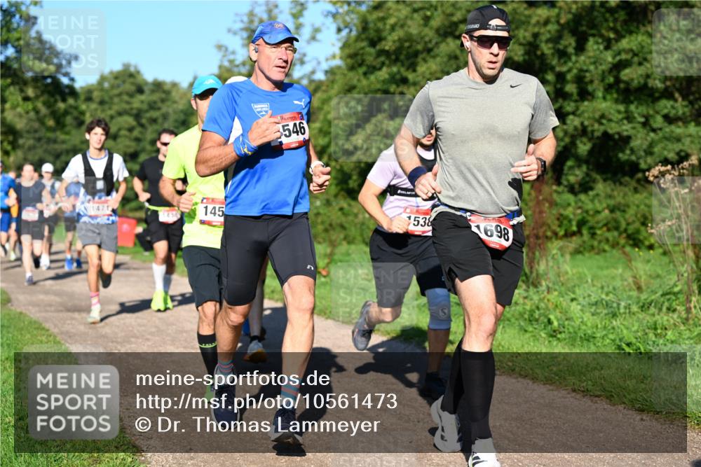 27.09.2026 - 35. Volkslauf durch das schöne Alstertal Dr. Thomas Lammeyer http://msf.ph/oto/10561473 27.09.2026 10:04:49 Laufen 1471, 145, 546, 538, 698 meine-sportfotos.de