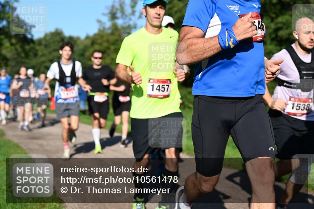 27.09.2026 - 34. Volkslauf durch das schöne Alstertal Dr. Thomas Lammeyer http://msf.ph/oto/10561478 27.09.2026 10:04:49 Laufen 1457, 546, 1538 meine-sportfotos.de