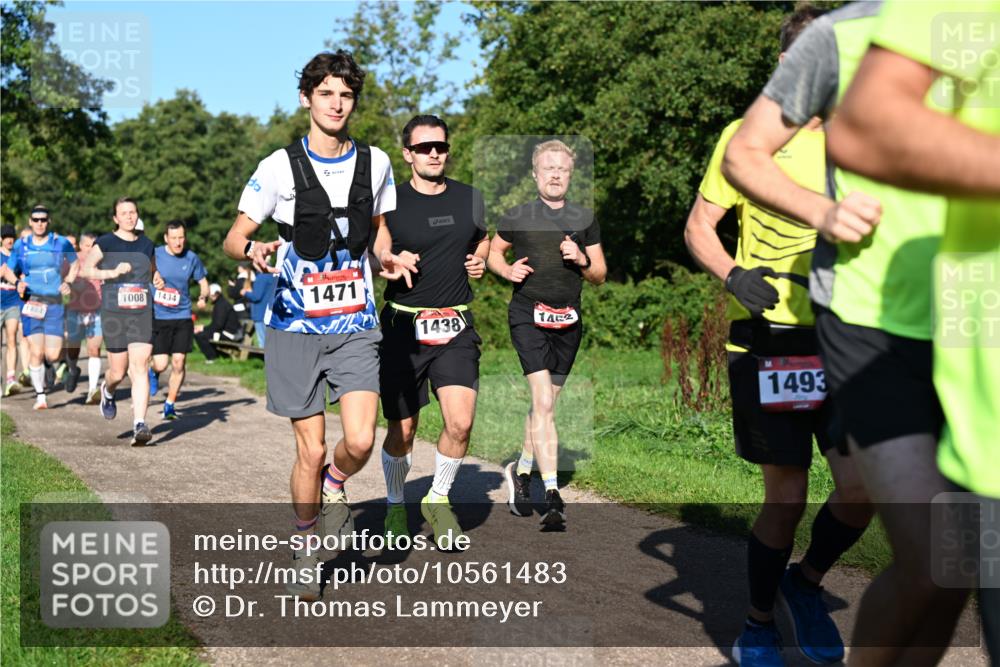 27.09.2026 - 35. Volkslauf durch das schöne Alstertal Dr. Thomas Lammeyer http://msf.ph/oto/10561483 27.09.2026 10:04:50 Laufen 1484, 1008, 1434, 1471, 1438, 1462, 1493 meine-sportfotos.de