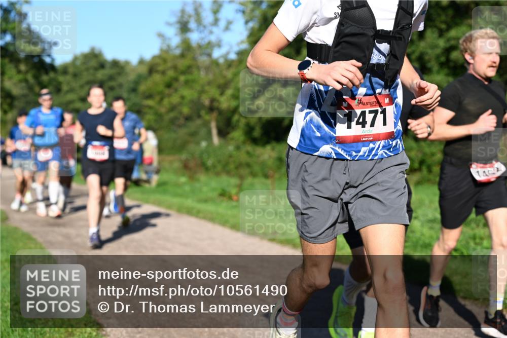 27.09.2026 - 34. Volkslauf durch das schöne Alstertal Dr. Thomas Lammeyer http://msf.ph/oto/10561490 27.09.2026 10:04:51 Laufen 1471, 14, 2 meine-sportfotos.de