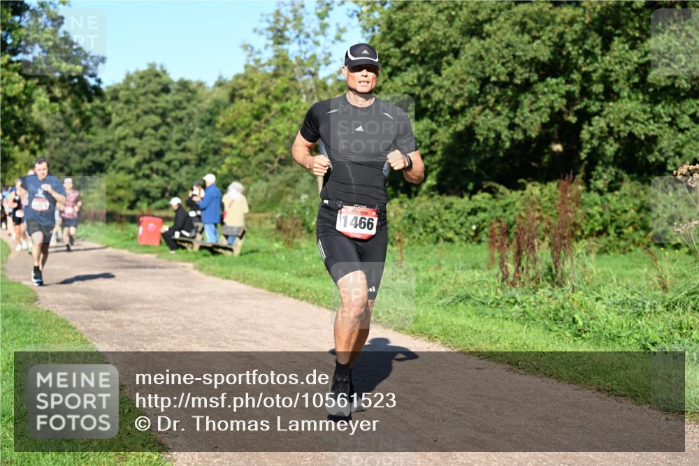 27.09.2026 - 34. Volkslauf durch das schöne Alstertal Dr. Thomas Lammeyer http://msf.ph/oto/10561523 27.09.2026 10:04:57 Laufen 1466 meine-sportfotos.de