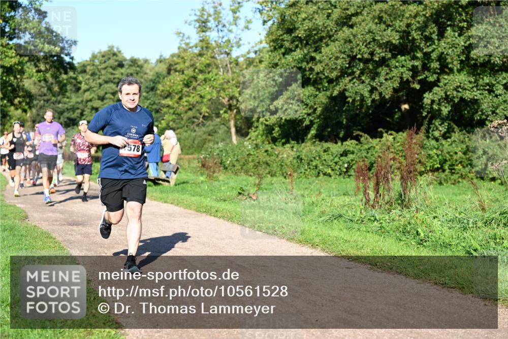 27.09.2026 - 34. Volkslauf durch das schöne Alstertal Dr. Thomas Lammeyer http://msf.ph/oto/10561528 27.09.2026 10:05:00 Laufen 1456, 578 meine-sportfotos.de