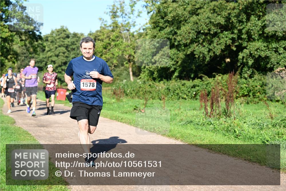 27.09.2026 - 35. Volkslauf durch das schöne Alstertal Dr. Thomas Lammeyer http://msf.ph/oto/10561531 27.09.2026 10:05:00 Laufen 1578, 4 meine-sportfotos.de