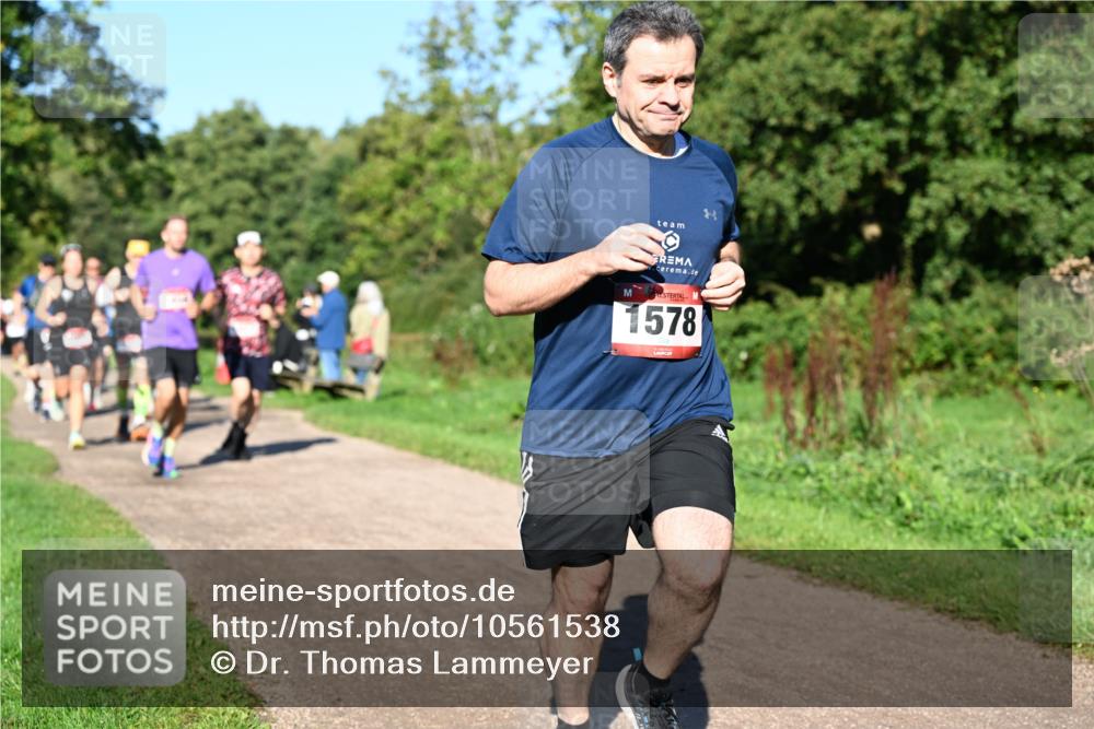 27.09.2026 - 34. Volkslauf durch das schöne Alstertal Dr. Thomas Lammeyer http://msf.ph/oto/10561538 27.09.2026 10:05:01 Laufen 1578 meine-sportfotos.de