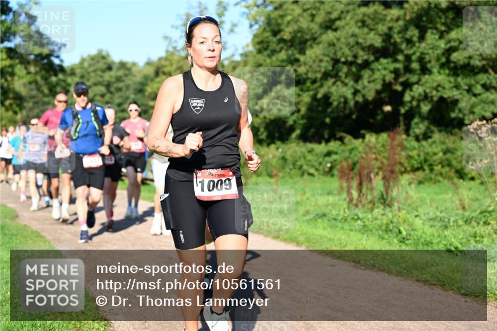 27.09.2026 - 35. Volkslauf durch das schöne Alstertal Dr. Thomas Lammeyer http://msf.ph/oto/10561561 27.09.2026 10:05:05 Laufen 1009 meine-sportfotos.de