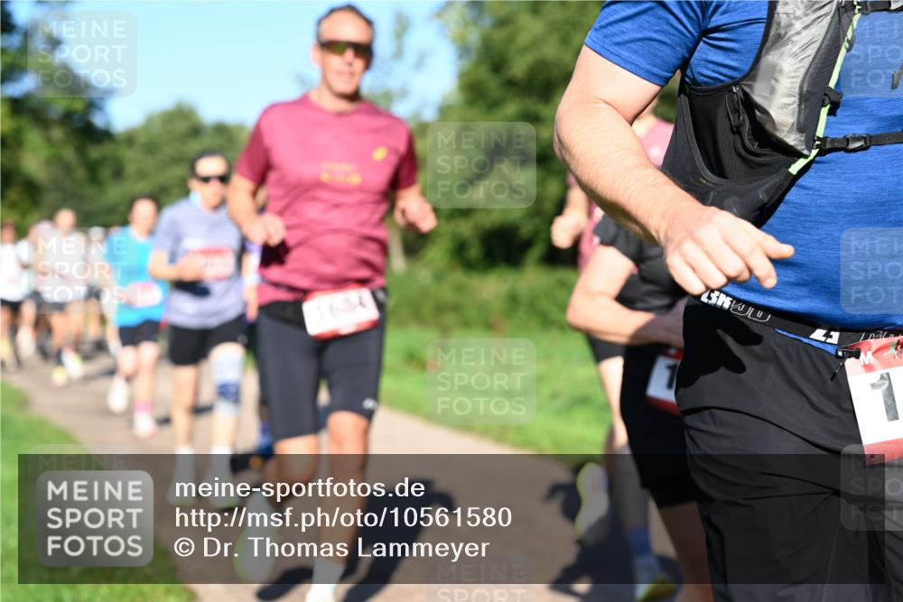 27.09.2026 - 35. Volkslauf durch das schöne Alstertal Dr. Thomas Lammeyer http://msf.ph/oto/10561580 27.09.2026 10:05:08 Laufen  meine-sportfotos.de