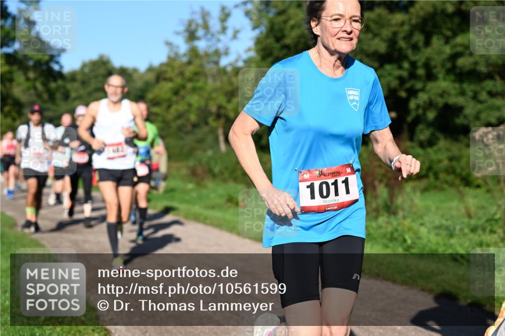 27.09.2026 - 35. Volkslauf durch das schöne Alstertal Dr. Thomas Lammeyer http://msf.ph/oto/10561599 27.09.2026 10:05:10 Laufen 1011 meine-sportfotos.de