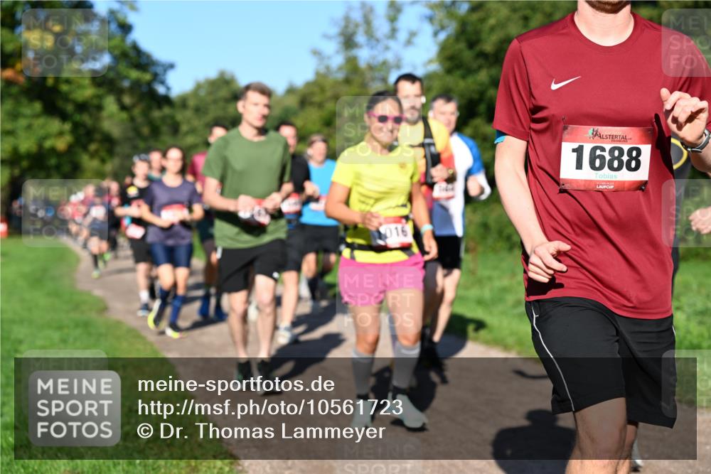27.09.2026 - 35. Volkslauf durch das schöne Alstertal Dr. Thomas Lammeyer http://msf.ph/oto/10561723 27.09.2026 10:05:38 Laufen 1688 meine-sportfotos.de