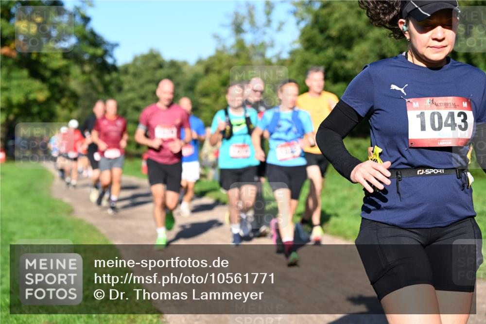 27.09.2026 - 35. Volkslauf durch das schöne Alstertal Dr. Thomas Lammeyer http://msf.ph/oto/10561771 27.09.2026 10:05:46 Laufen 1043 meine-sportfotos.de