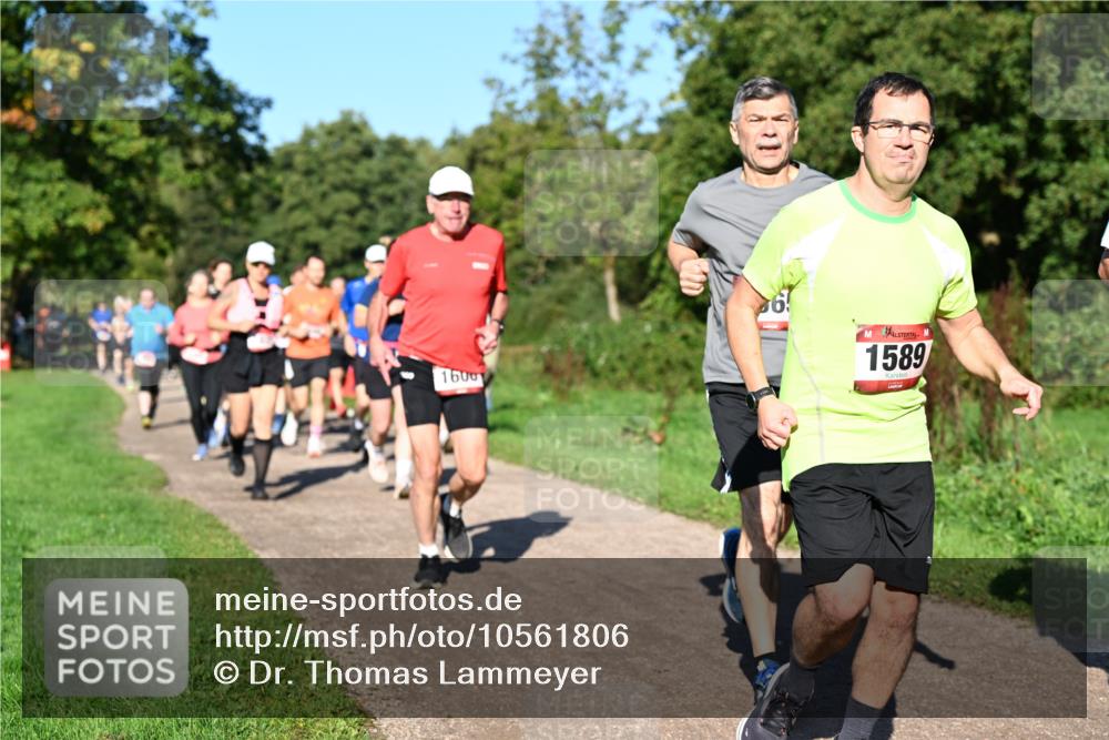 27.09.2026 - 35. Volkslauf durch das schöne Alstertal Dr. Thomas Lammeyer http://msf.ph/oto/10561806 27.09.2026 10:05:51 Laufen 1600, 1589 meine-sportfotos.de