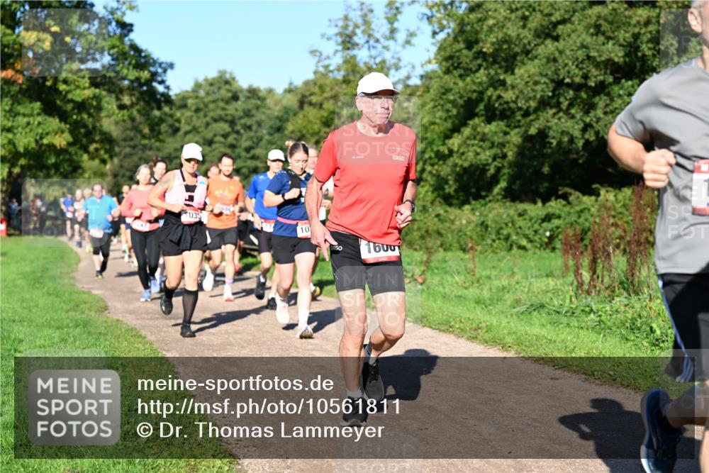 27.09.2026 - 35. Volkslauf durch das schöne Alstertal Dr. Thomas Lammeyer http://msf.ph/oto/10561811 27.09.2026 10:05:52 Laufen 035, 10, 1600 meine-sportfotos.de