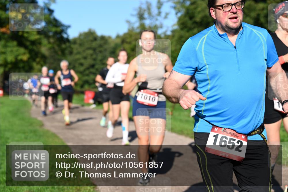 27.09.2026 - 35. Volkslauf durch das schöne Alstertal Dr. Thomas Lammeyer http://msf.ph/oto/10561857 27.09.2026 10:05:59 Laufen 1010, 1652 meine-sportfotos.de