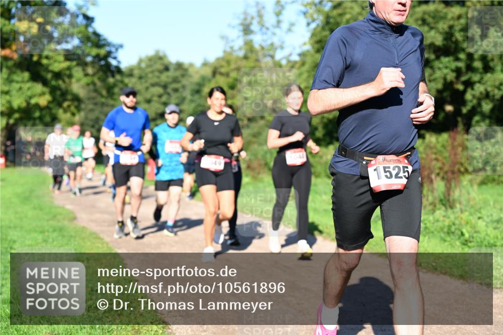 27.09.2026 - 35. Volkslauf durch das schöne Alstertal Dr. Thomas Lammeyer http://msf.ph/oto/10561896 27.09.2026 10:06:06 Laufen 1525 meine-sportfotos.de