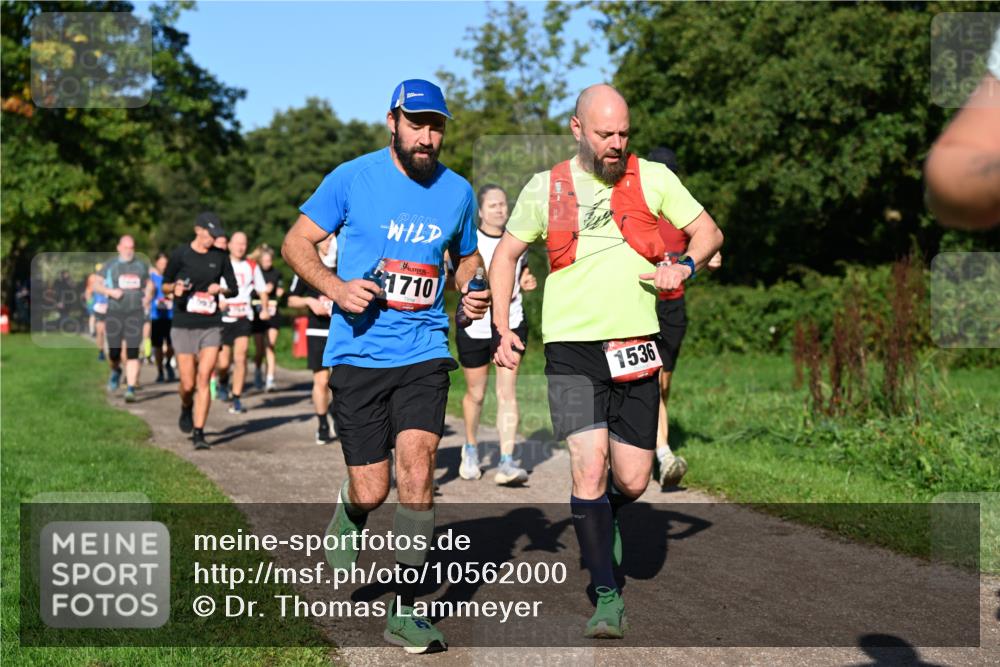27.09.2026 - 35. Volkslauf durch das schöne Alstertal Dr. Thomas Lammeyer http://msf.ph/oto/10562000 27.09.2026 10:06:24 Laufen 331, 1710, 1536 meine-sportfotos.de