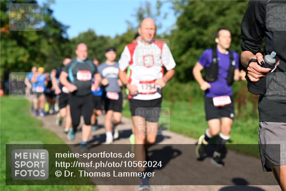 27.09.2026 - 35. Volkslauf durch das schöne Alstertal Dr. Thomas Lammeyer http://msf.ph/oto/10562024 27.09.2026 10:06:29 Laufen  meine-sportfotos.de
