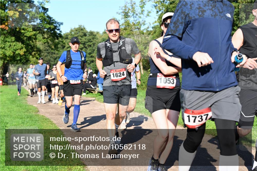 27.09.2026 - 35. Volkslauf durch das schöne Alstertal Dr. Thomas Lammeyer http://msf.ph/oto/10562118 27.09.2026 10:06:48 Laufen 1624, 1053, 1737 meine-sportfotos.de
