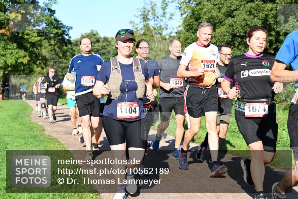 27.09.2026 - 35. Volkslauf durch das schöne Alstertal Dr. Thomas Lammeyer http://msf.ph/oto/10562189 27.09.2026 10:07:00 Laufen 1654, 1104, 0, 1640, 0, 433, 1621, 16, 1074 meine-sportfotos.de