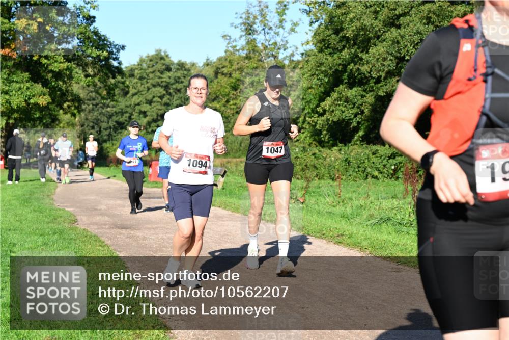 27.09.2026 - 35. Volkslauf durch das schöne Alstertal Dr. Thomas Lammeyer http://msf.ph/oto/10562207 27.09.2026 10:07:08 Laufen 1094, 1047, 19 meine-sportfotos.de