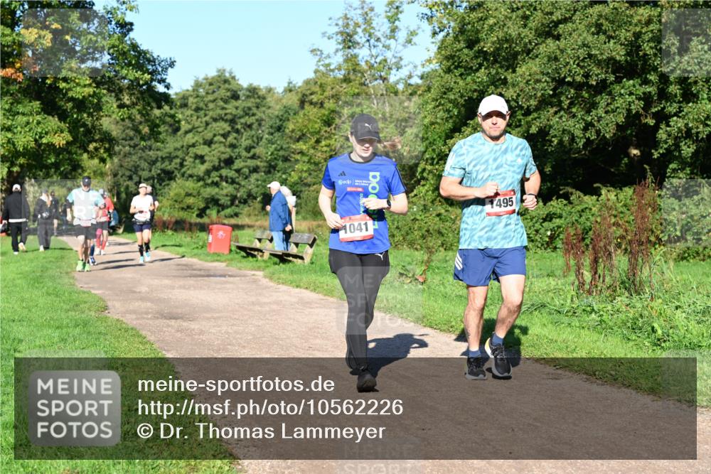 27.09.2026 - 35. Volkslauf durch das schöne Alstertal Dr. Thomas Lammeyer http://msf.ph/oto/10562226 27.09.2026 10:07:11 Laufen 1041, 1495 meine-sportfotos.de